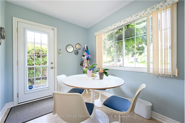 360 Sandlewood Rd, Oakville