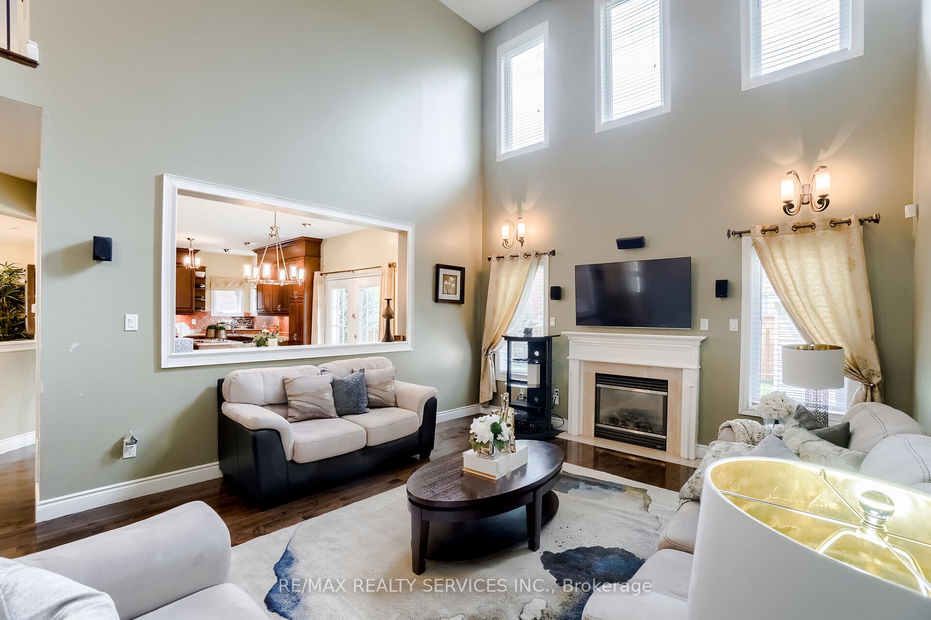 12 Mount Royal Circ