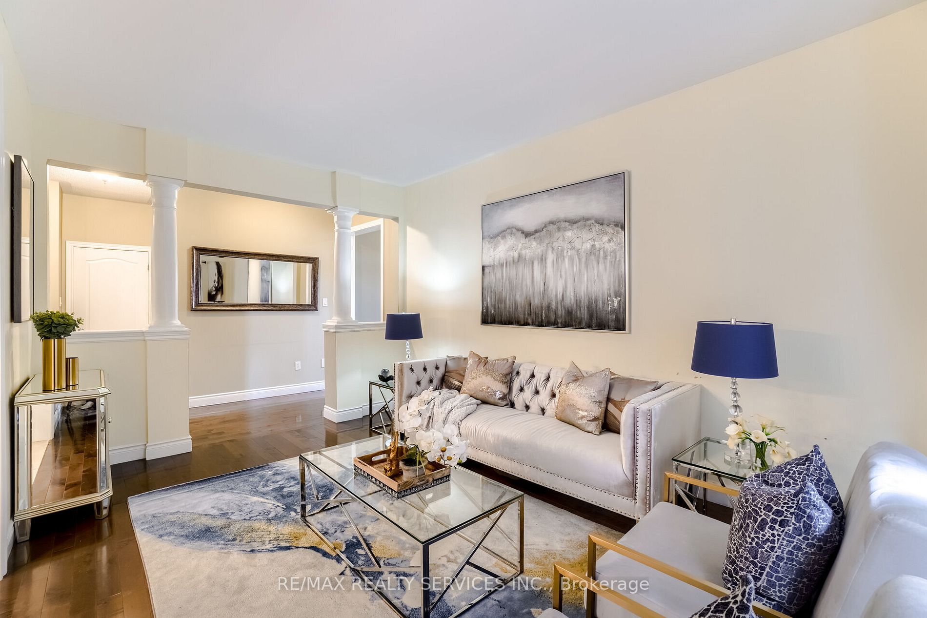 12 Mount Royal Circ
