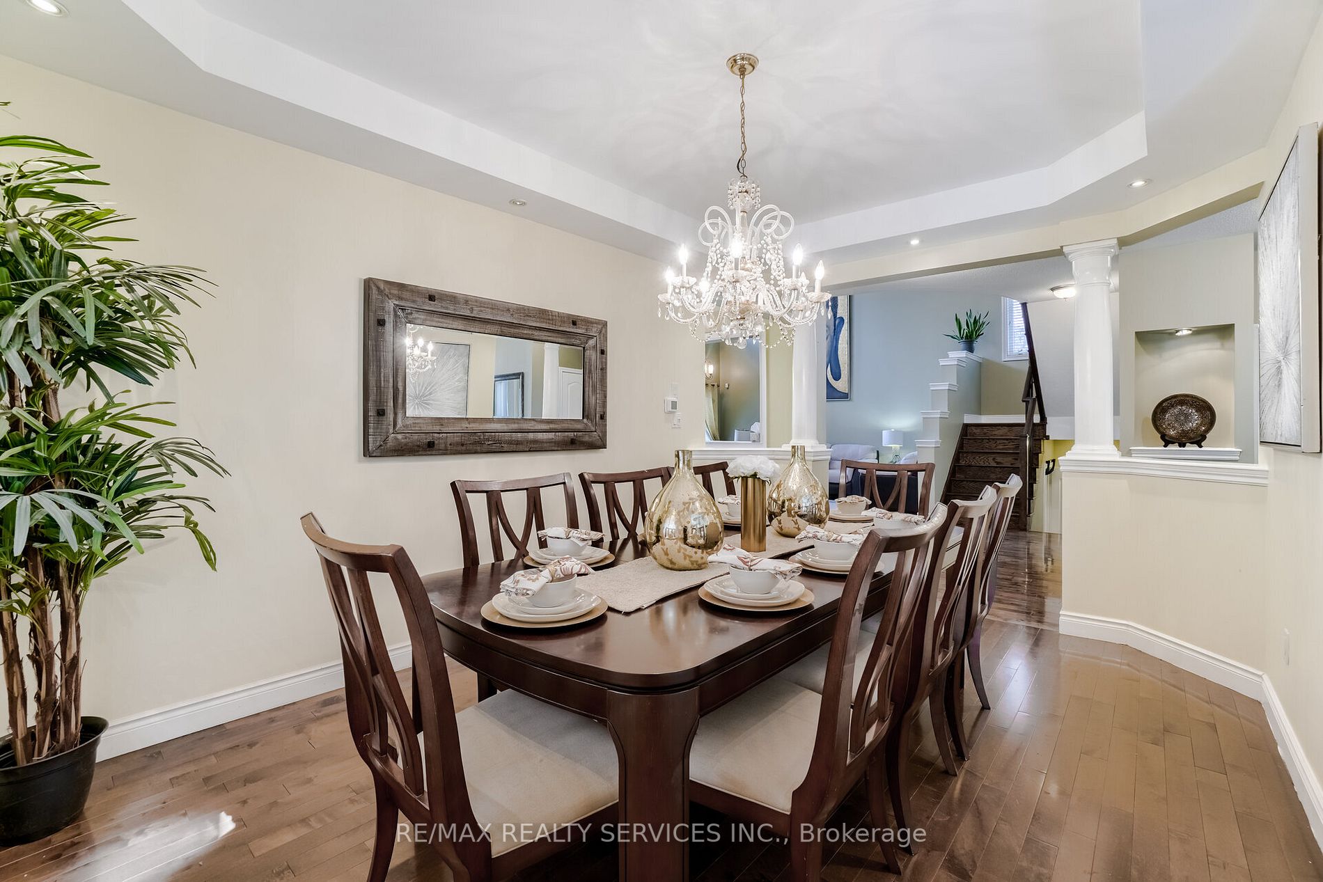 12 Mount Royal Circ