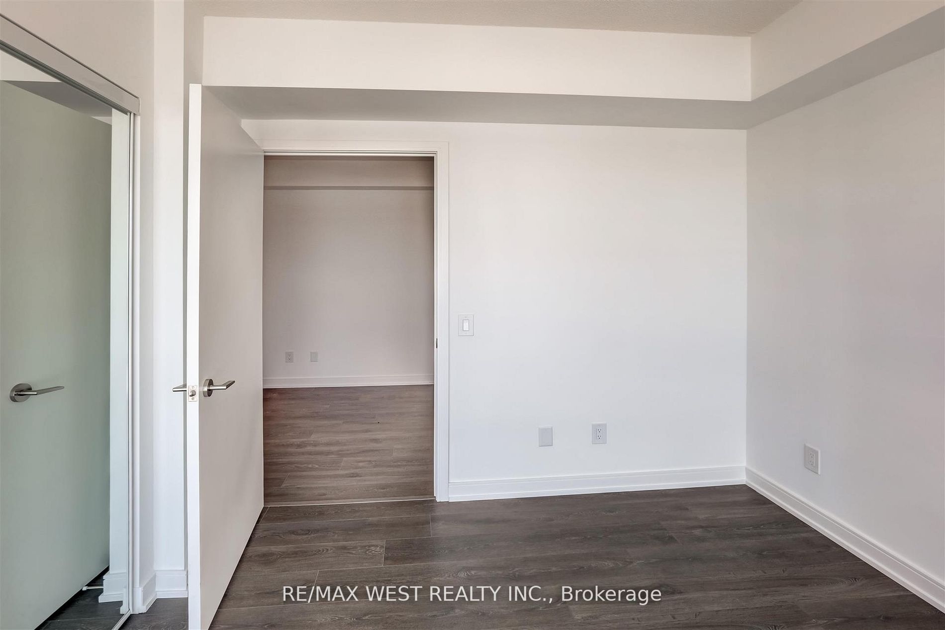 30 Samuel Wood Way, #1610