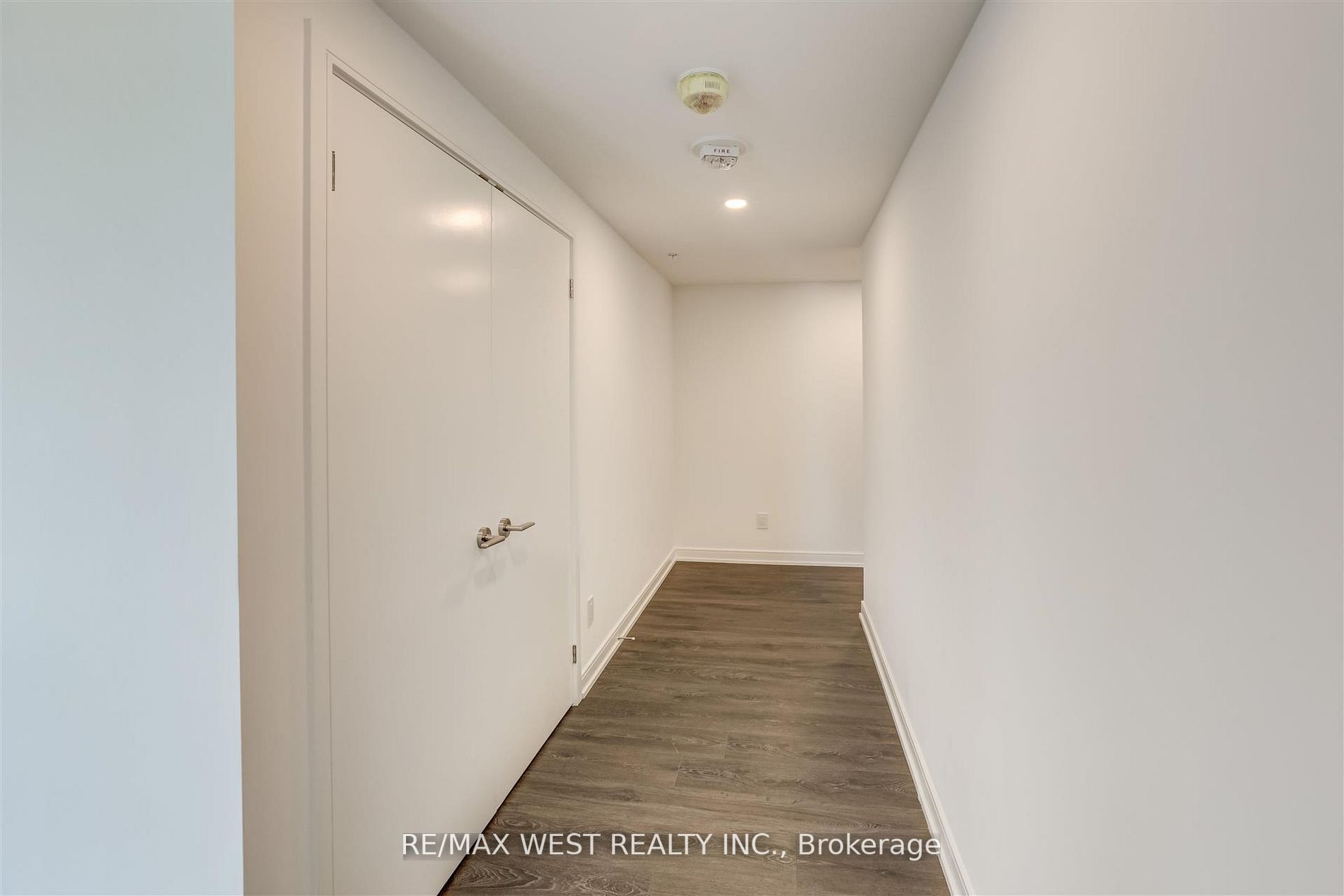 30 Samuel Wood Way, #1610
