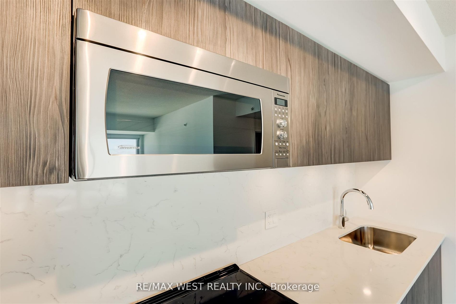 30 Samuel Wood Way, #1610