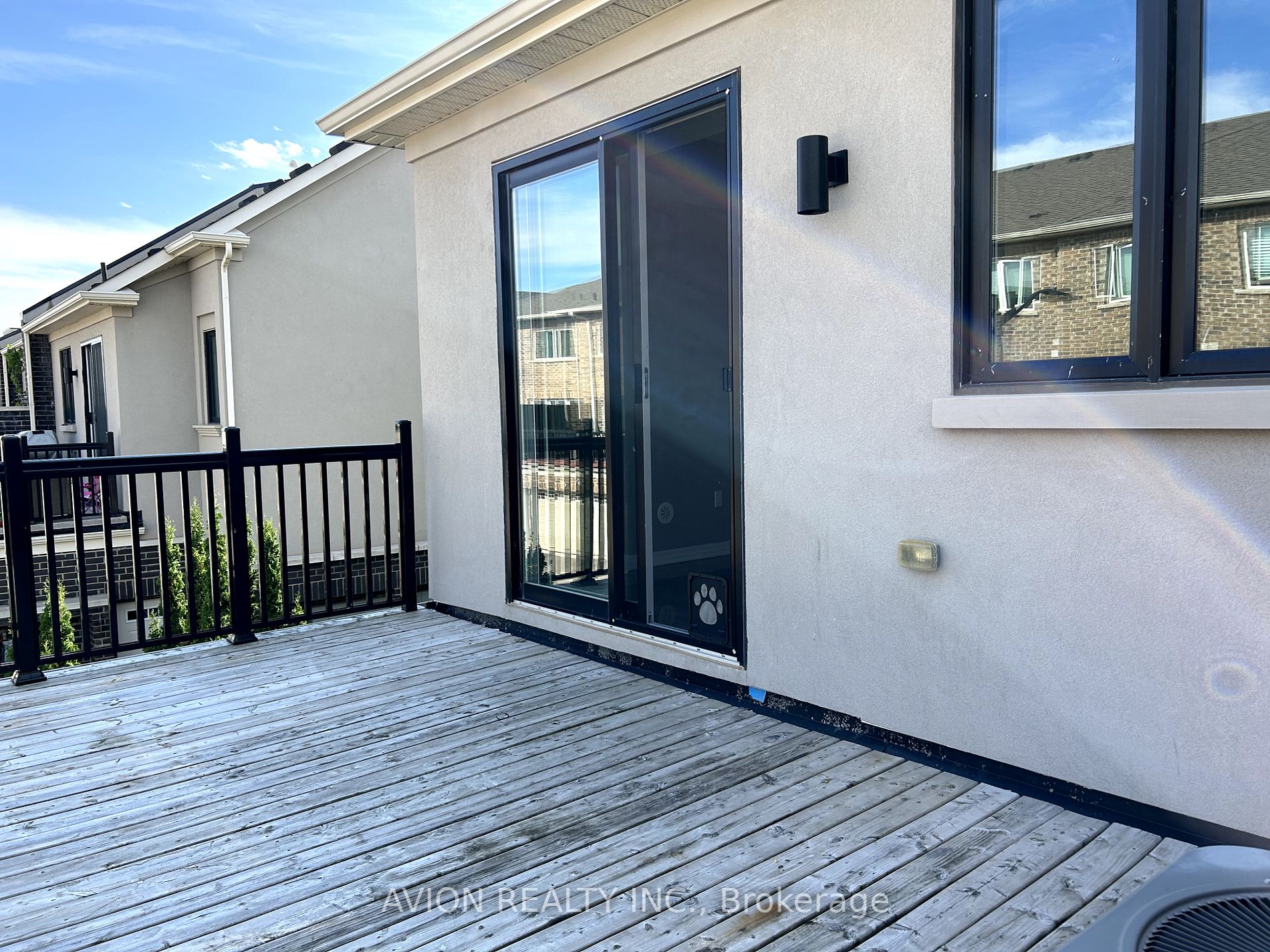 3083 George Savage Ave