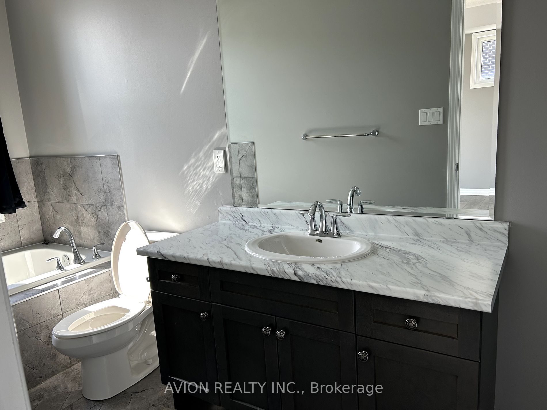 3083 George Savage Ave