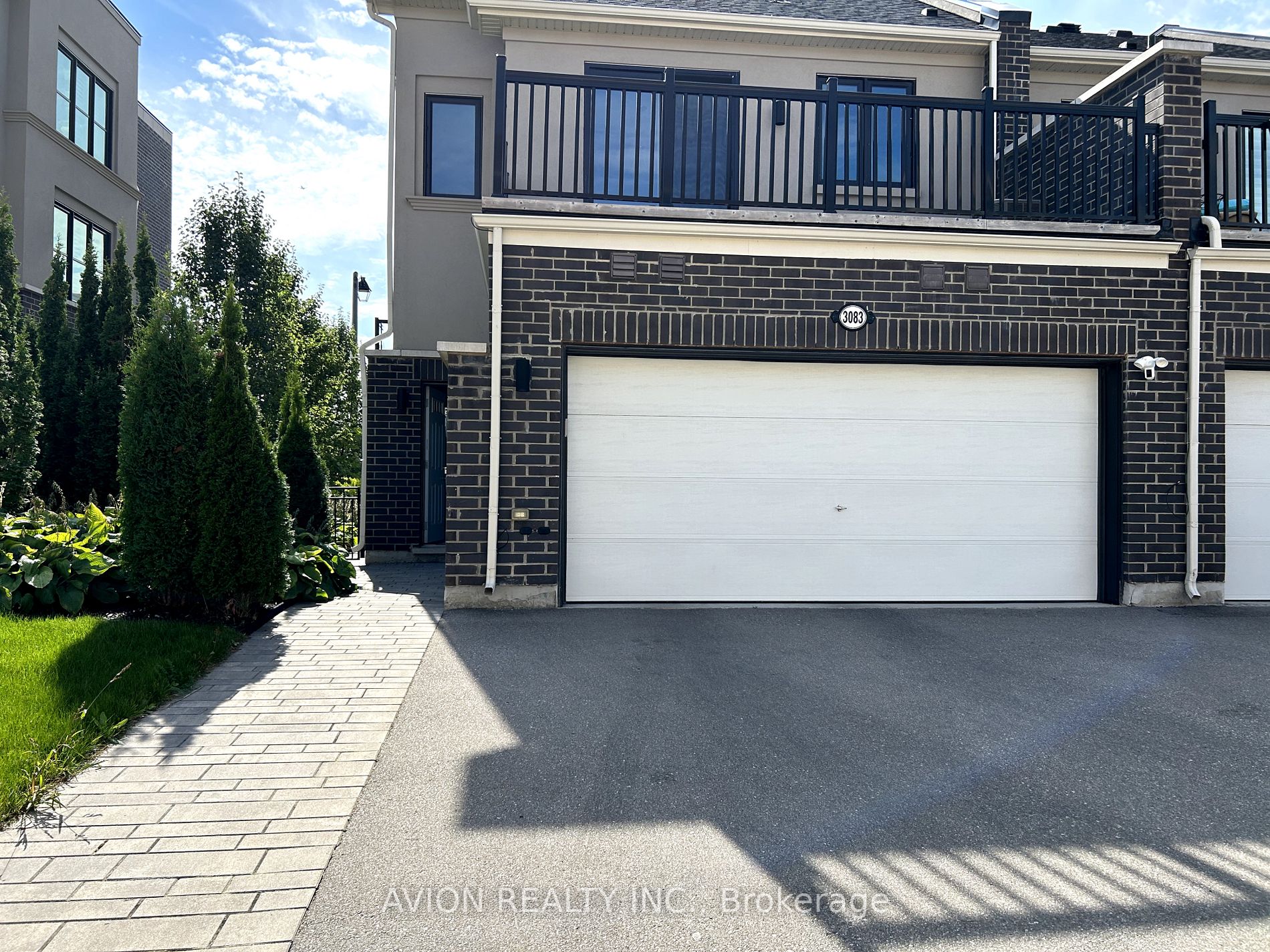 3083 George Savage Ave