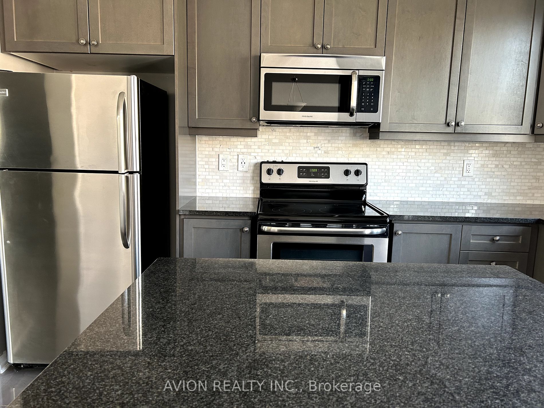 3083 George Savage Ave