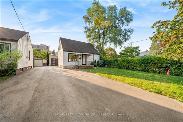 12 Chiswick Ave, Toronto