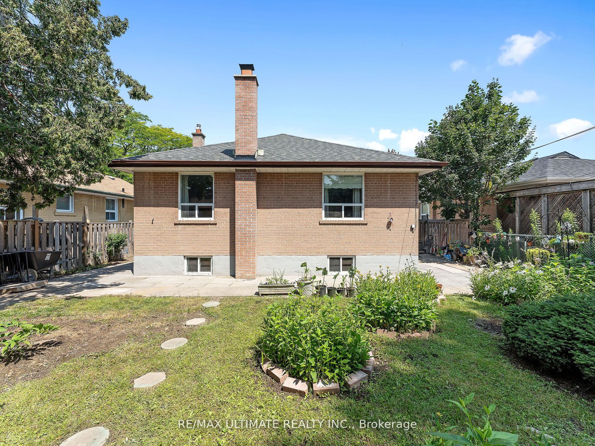 189 Elmhurst Dr
