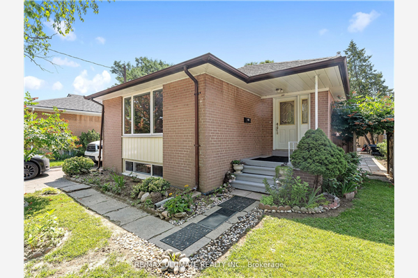 189 Elmhurst Dr, Toronto