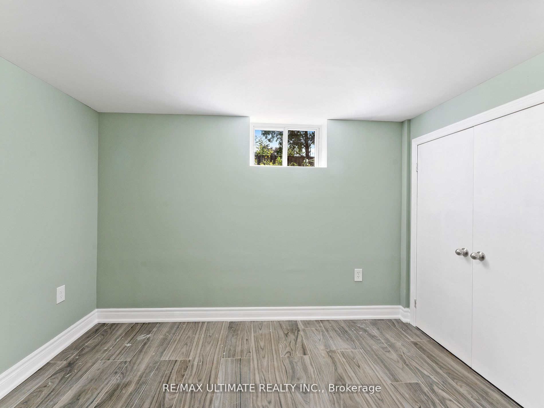 189 Elmhurst Dr