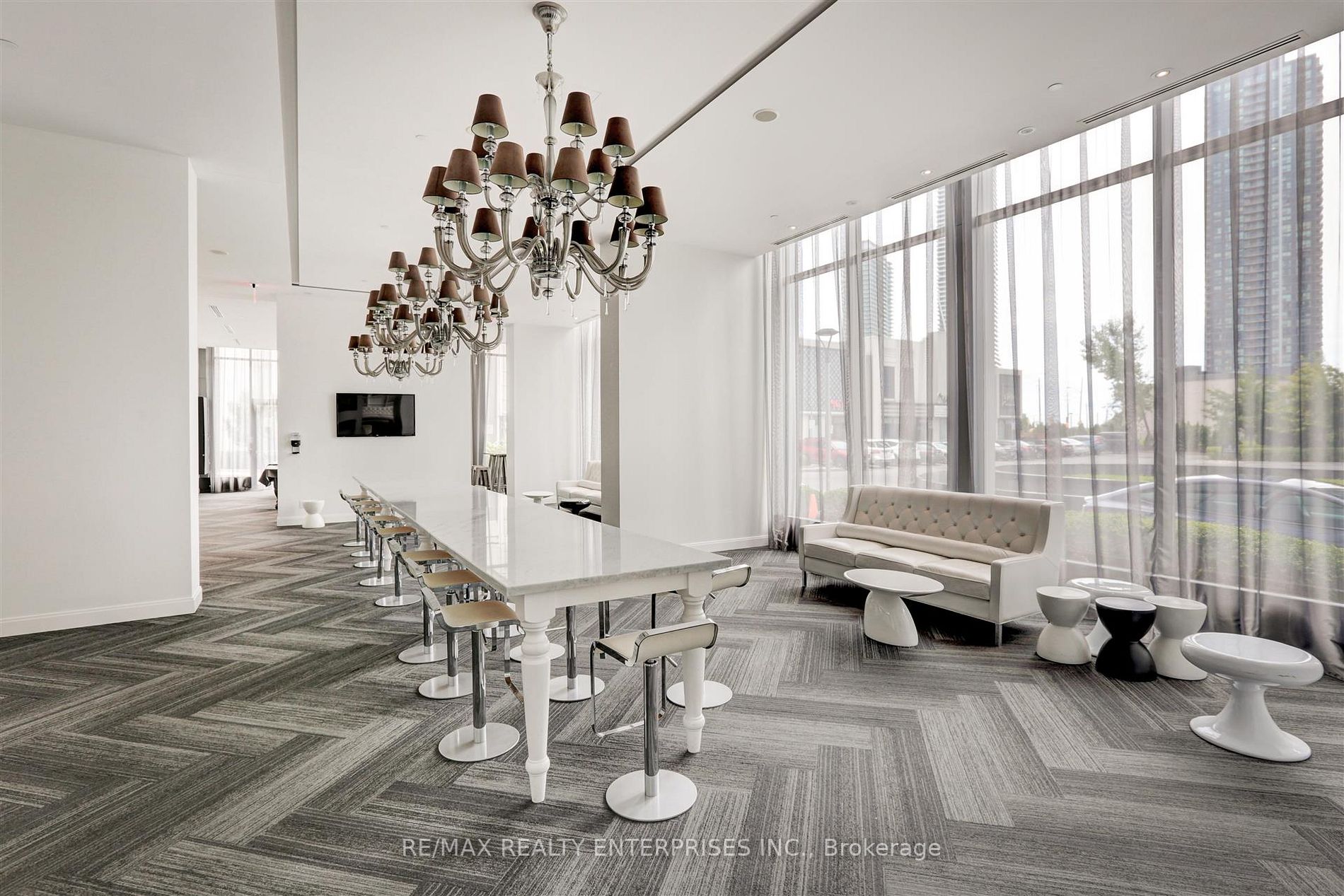 90 Park Lawn Rd, #2203