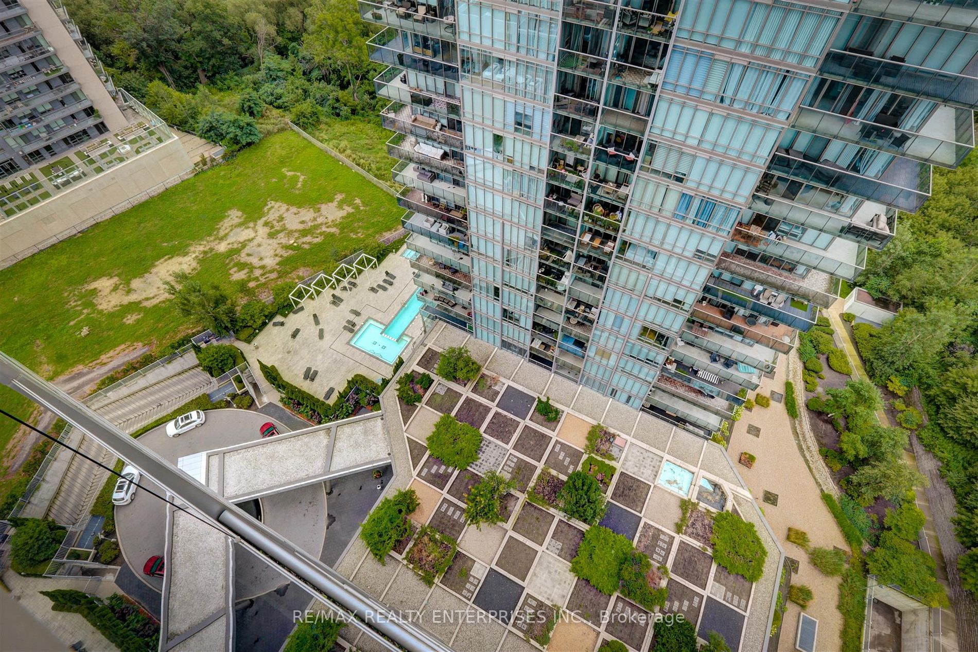 90 Park Lawn Rd, #2203