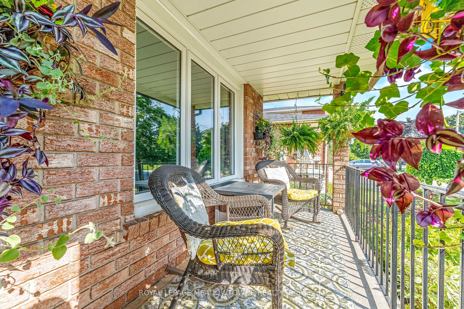 24 Hillside Dr