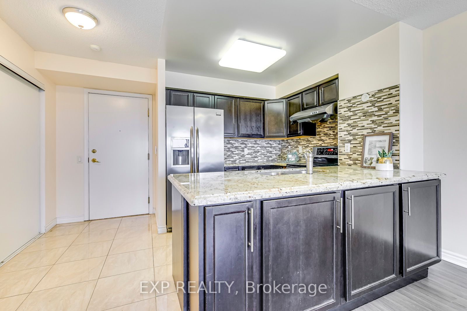 25 Kingsbridge Garden Circ, #1216