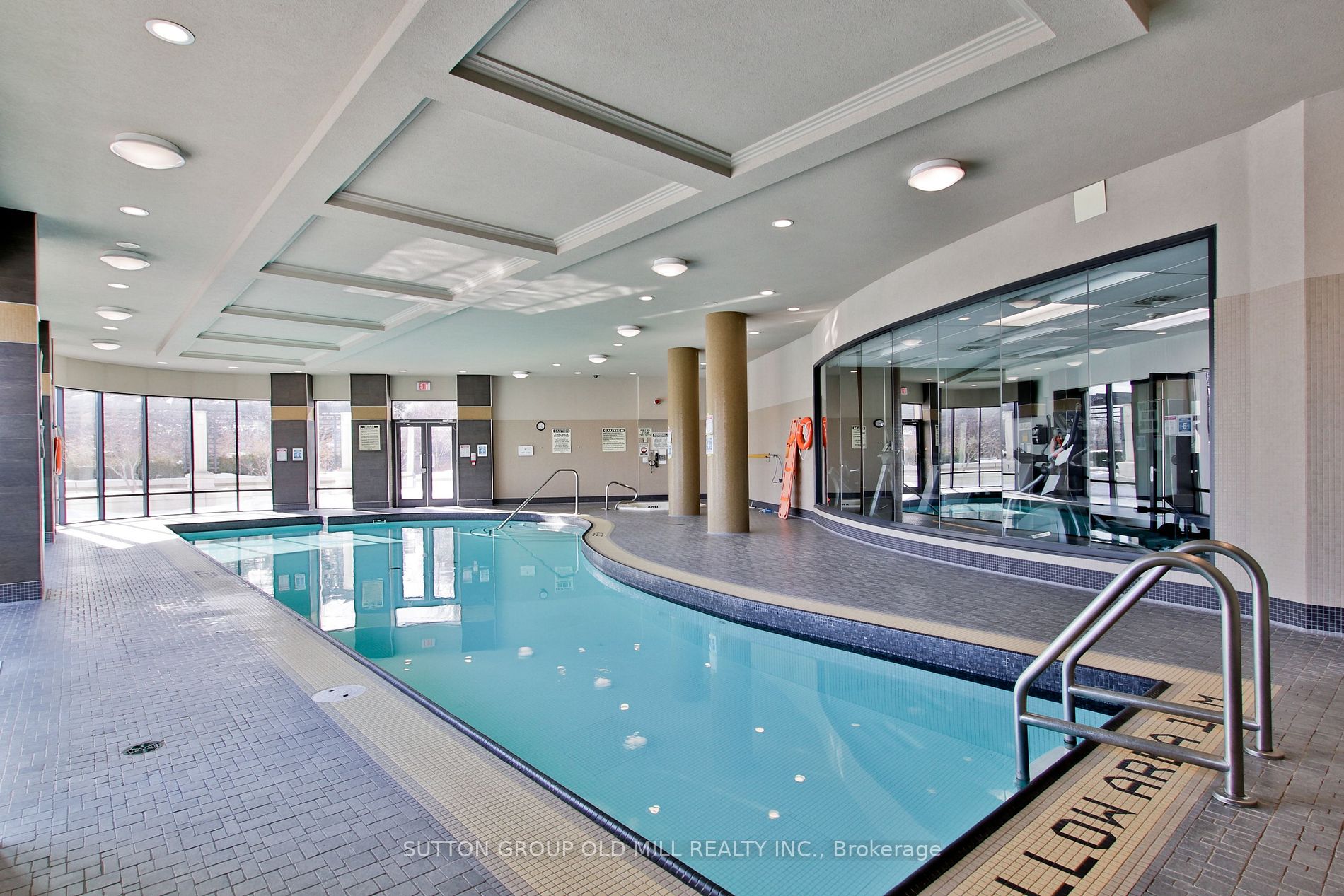 1135 Royal York Rd, #917