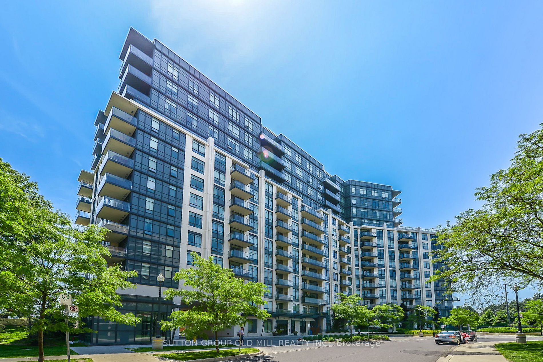 1135 Royal York Rd, #917