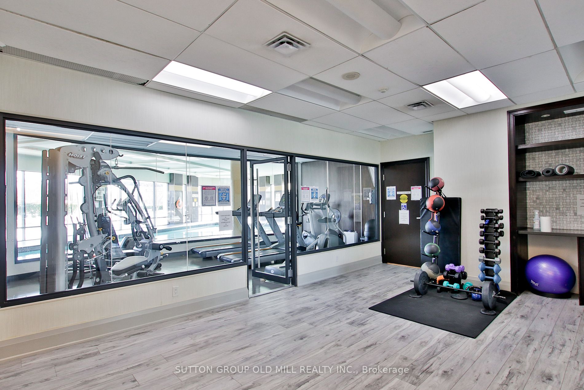 1135 Royal York Rd, #917