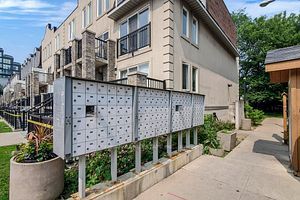 105 George Appleton Way, #2152