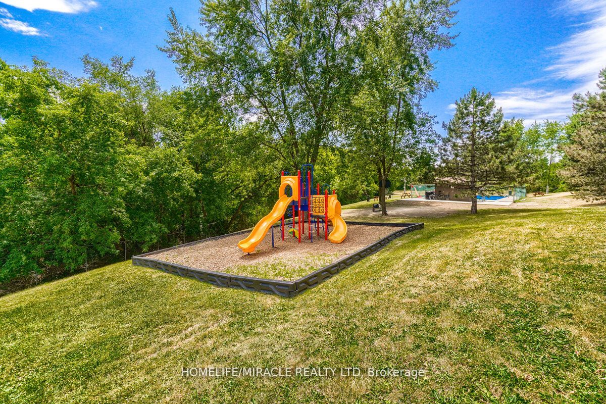 234 Albion Rd, #301