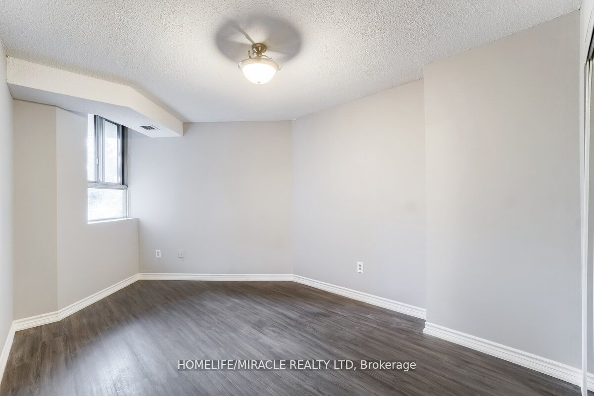 234 Albion Rd, #301