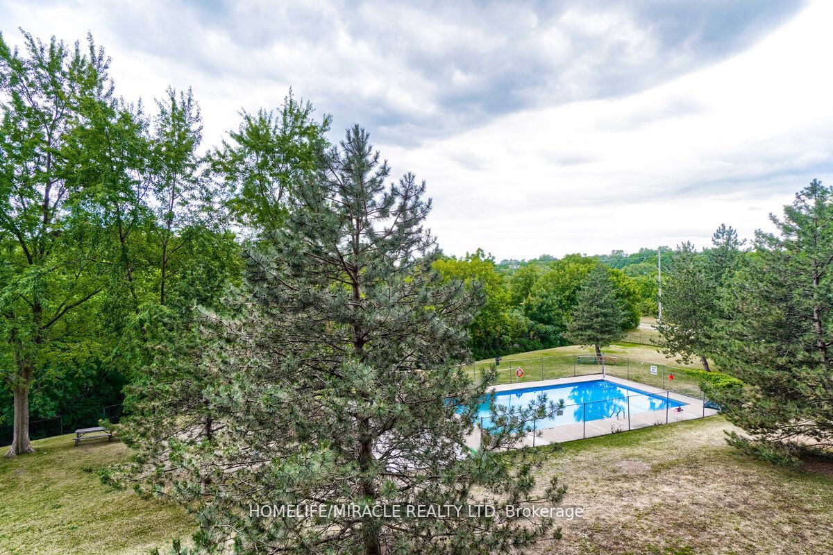 234 Albion Rd, #301