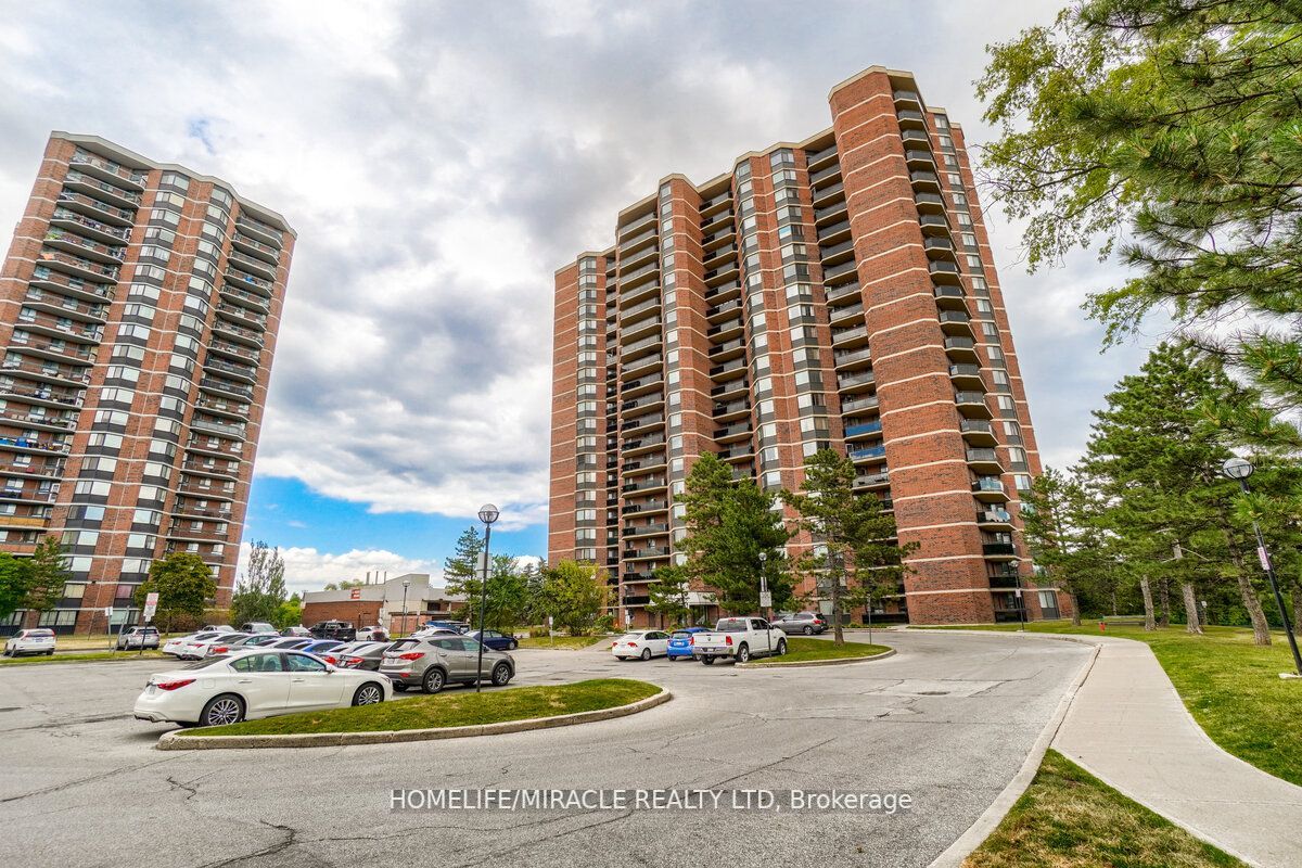 234 Albion Rd, #301