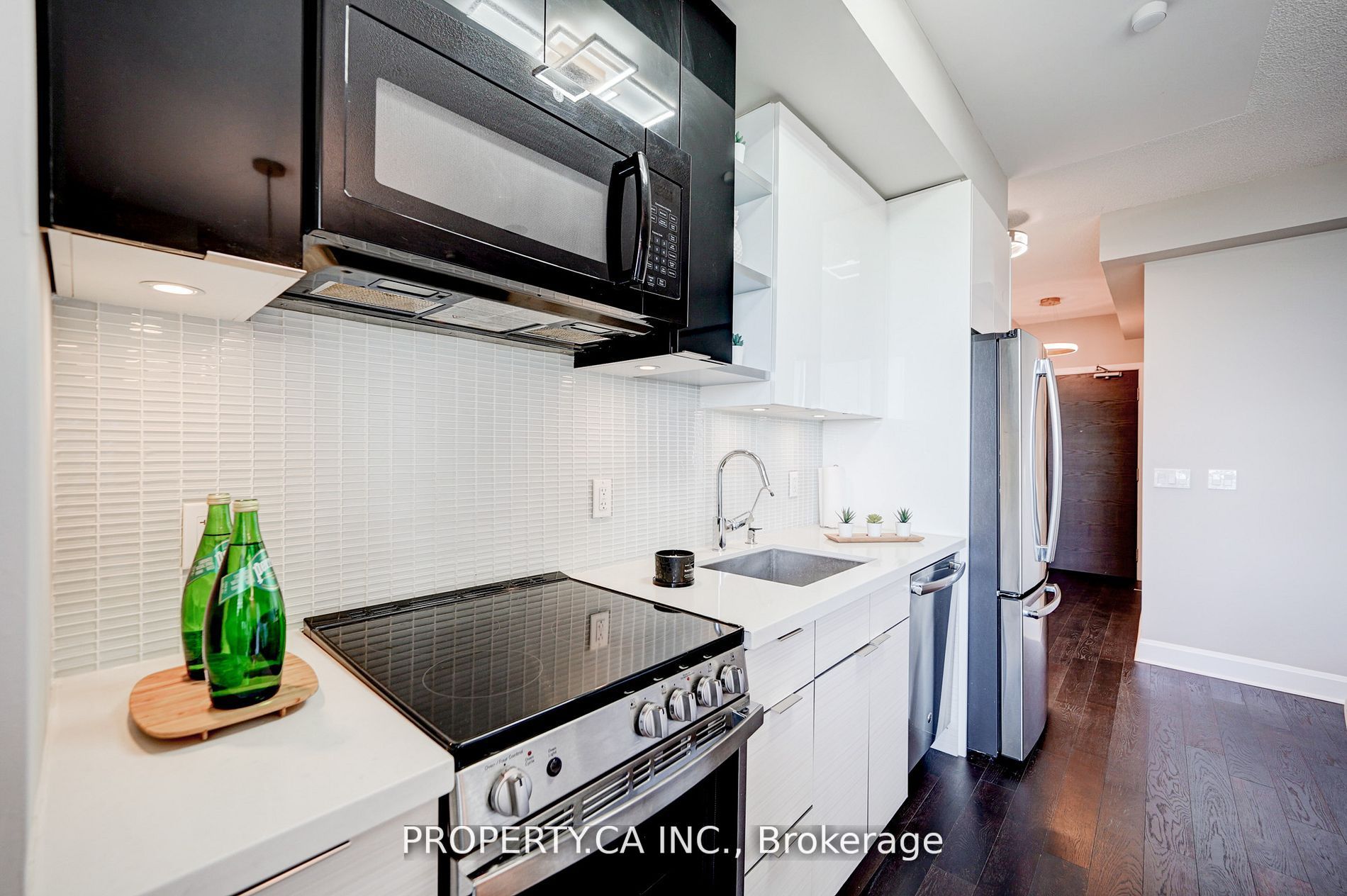 33 Shore Breeze Dr, #2501