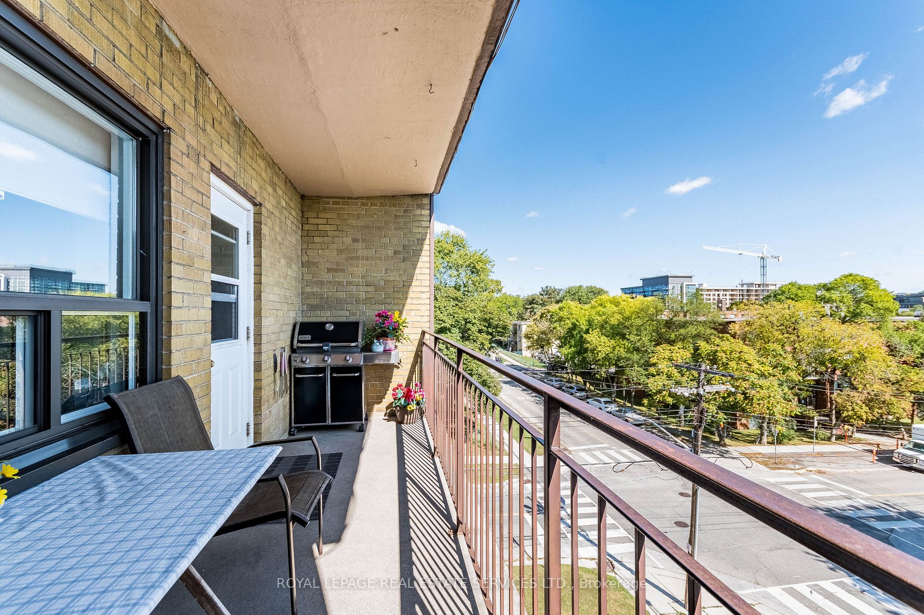 65 Cloverhill Rd