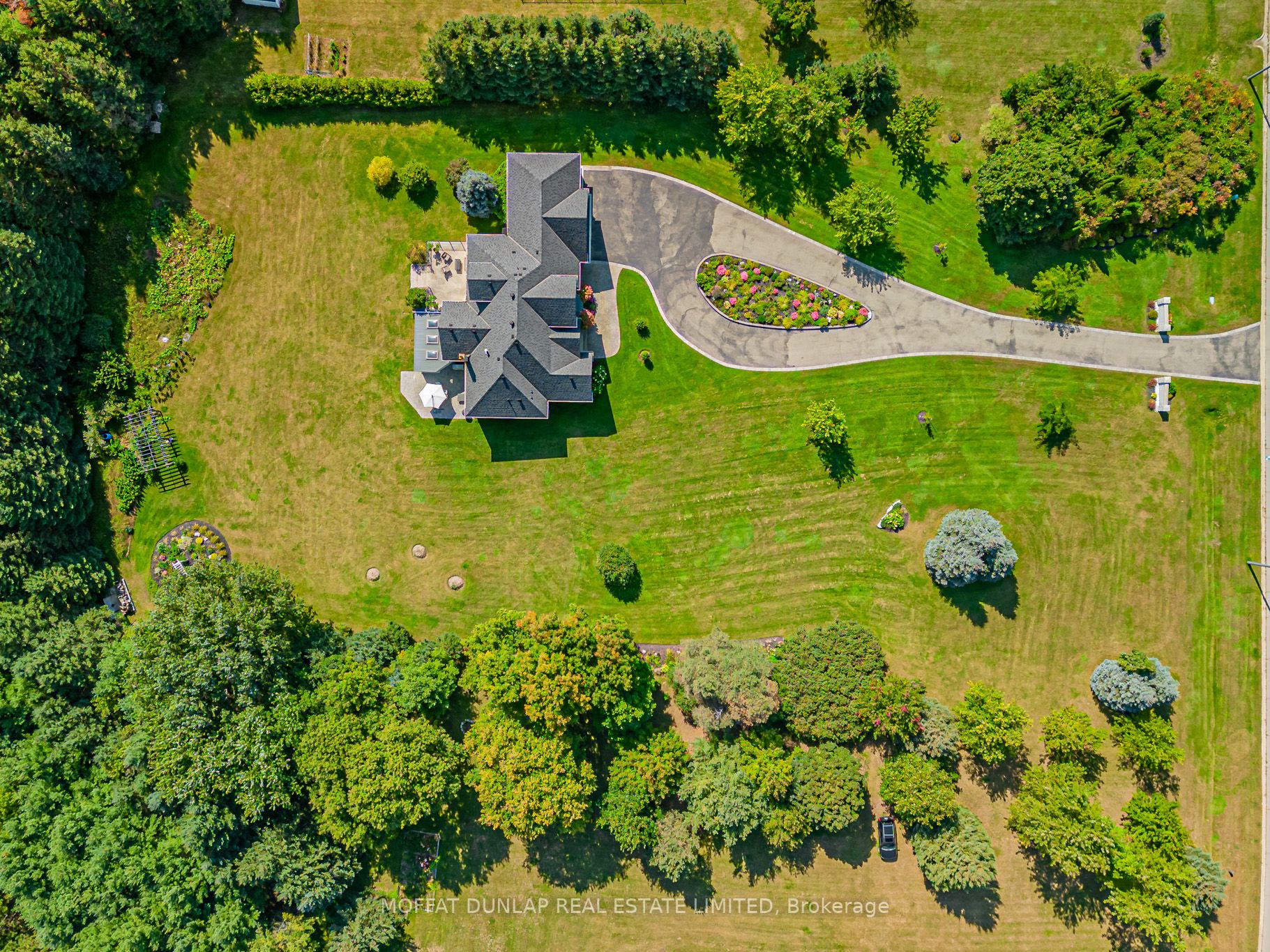 63 Rowley Dr
