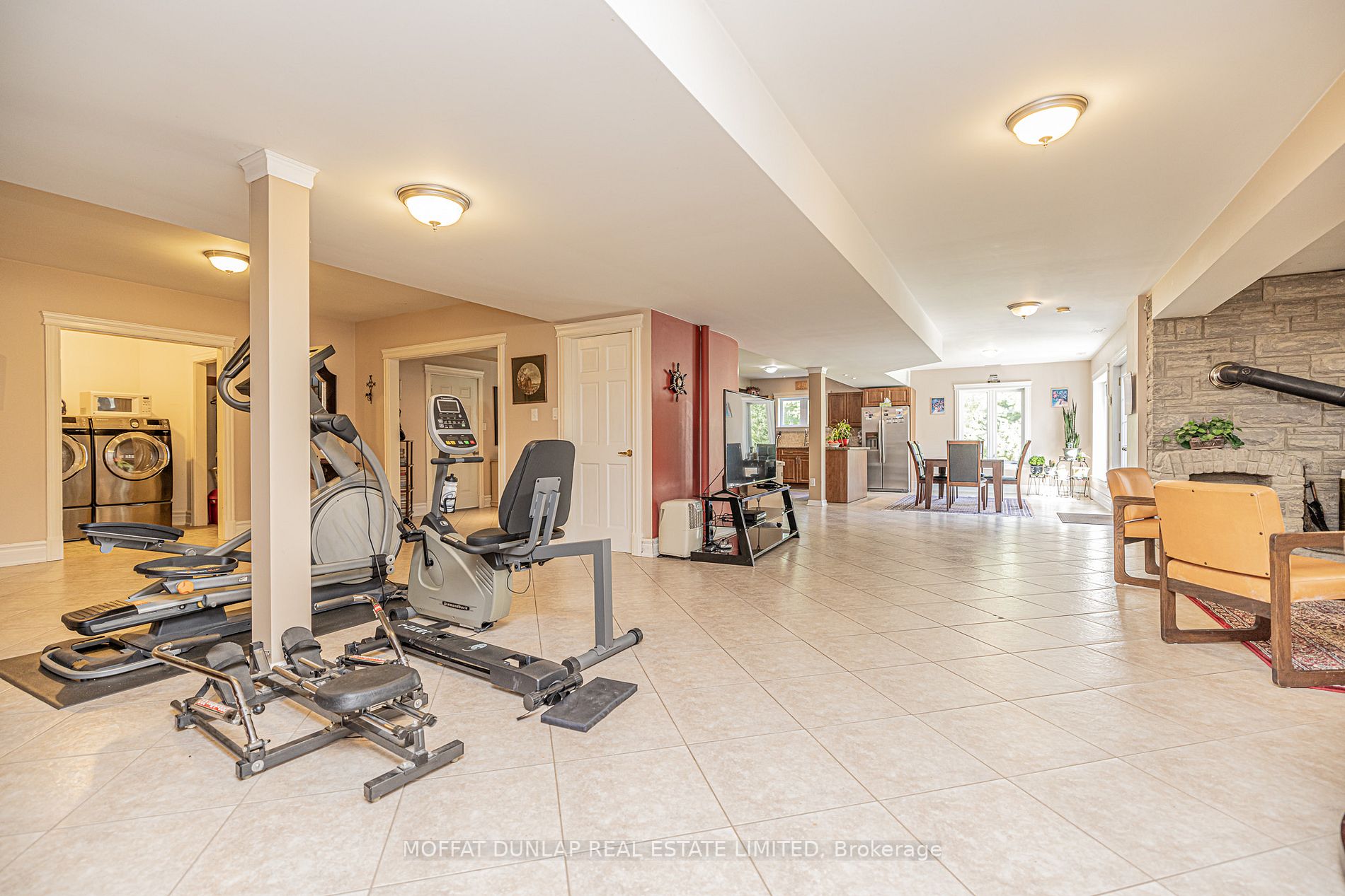 63 Rowley Dr