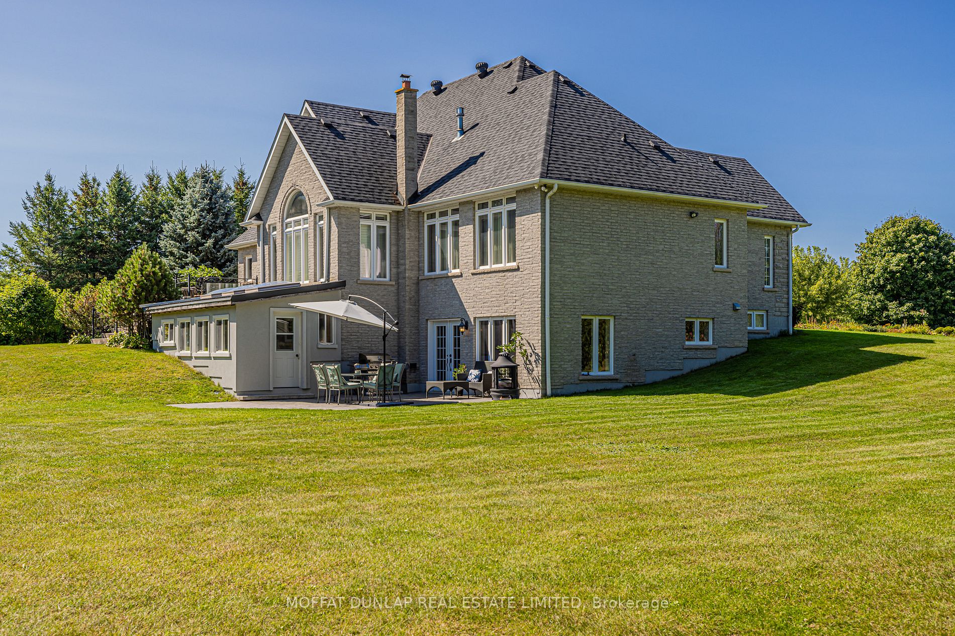 63 Rowley Dr
