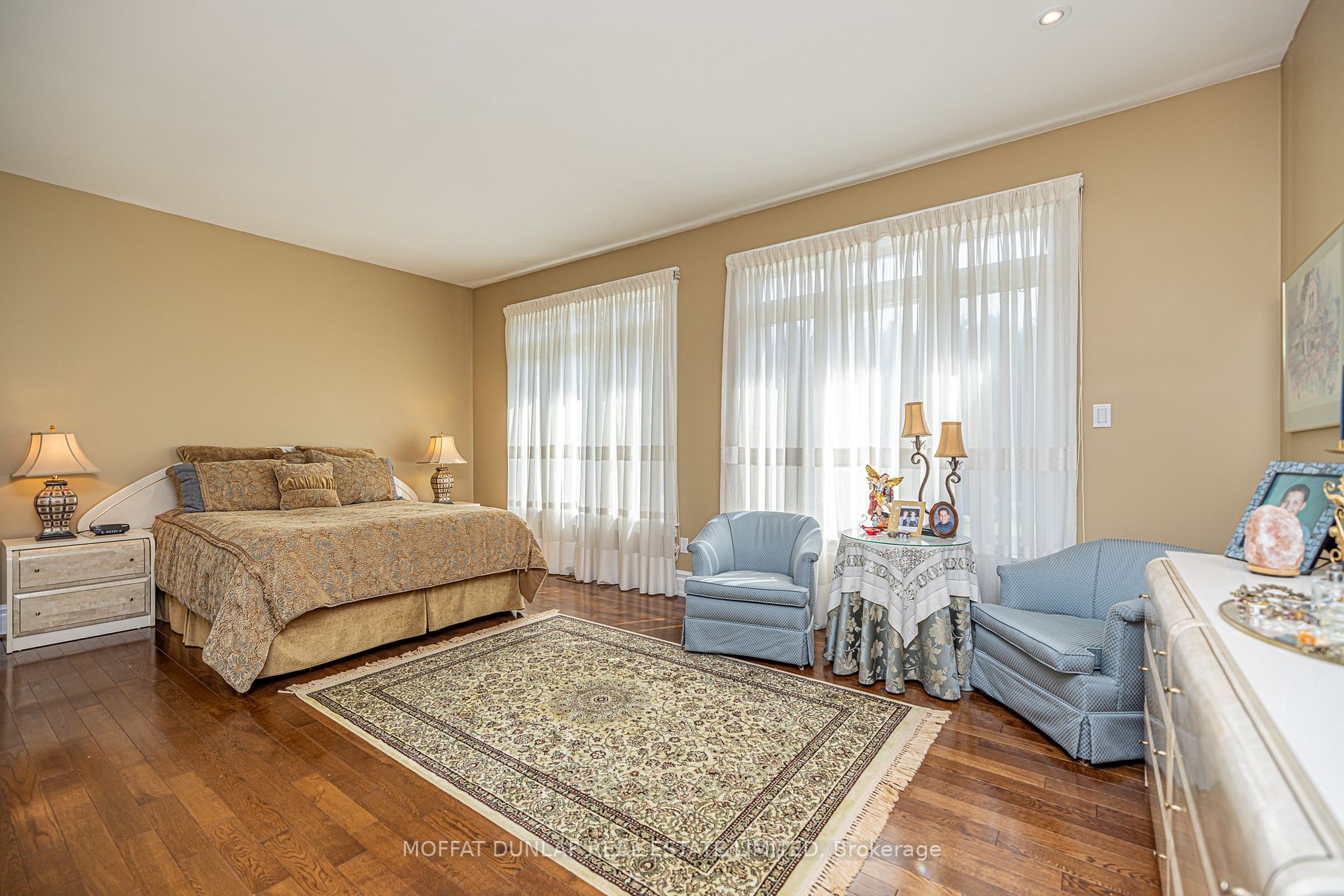 63 Rowley Dr