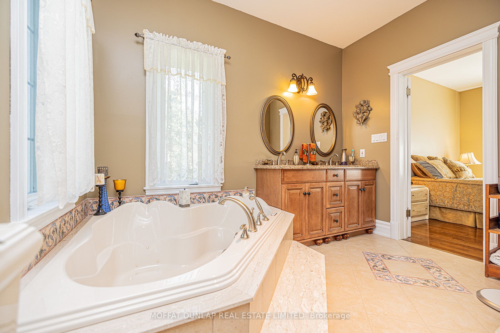 63 Rowley Dr