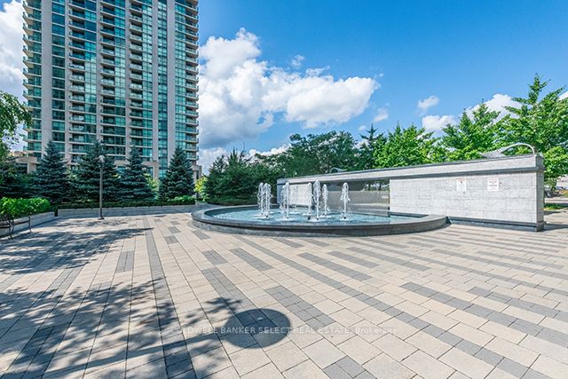 215 Sherway Gardens Rd, #1811