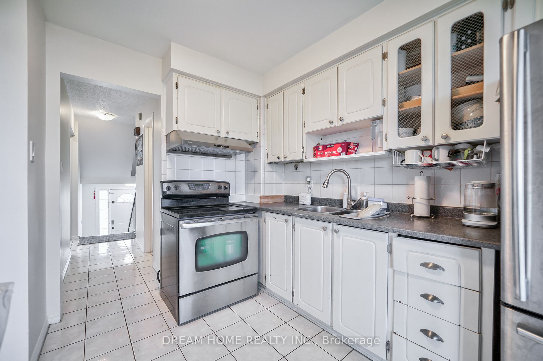 830 Stainton Dr, #3