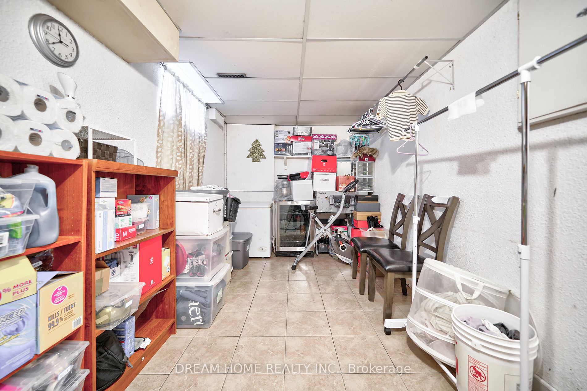 830 Stainton Dr, #3