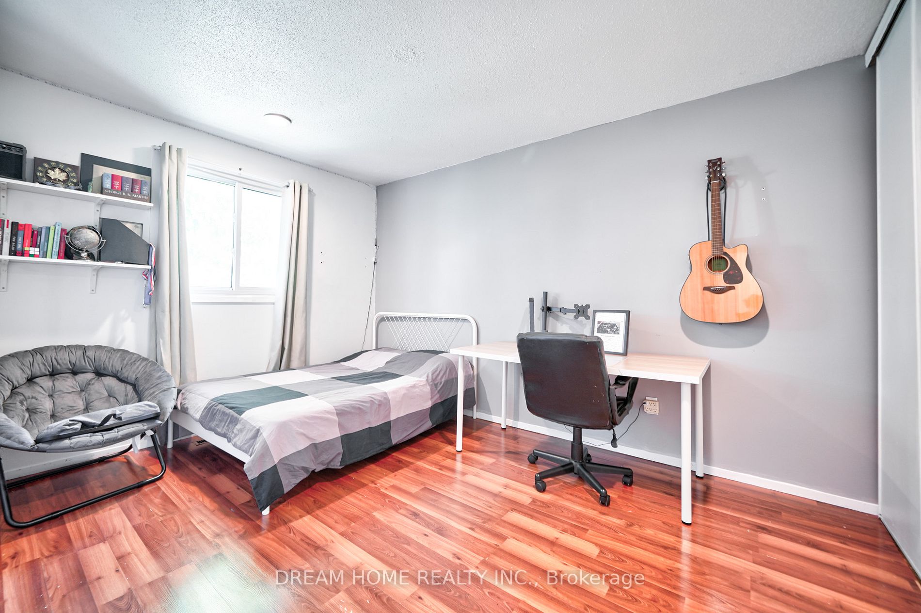 830 Stainton Dr, #3