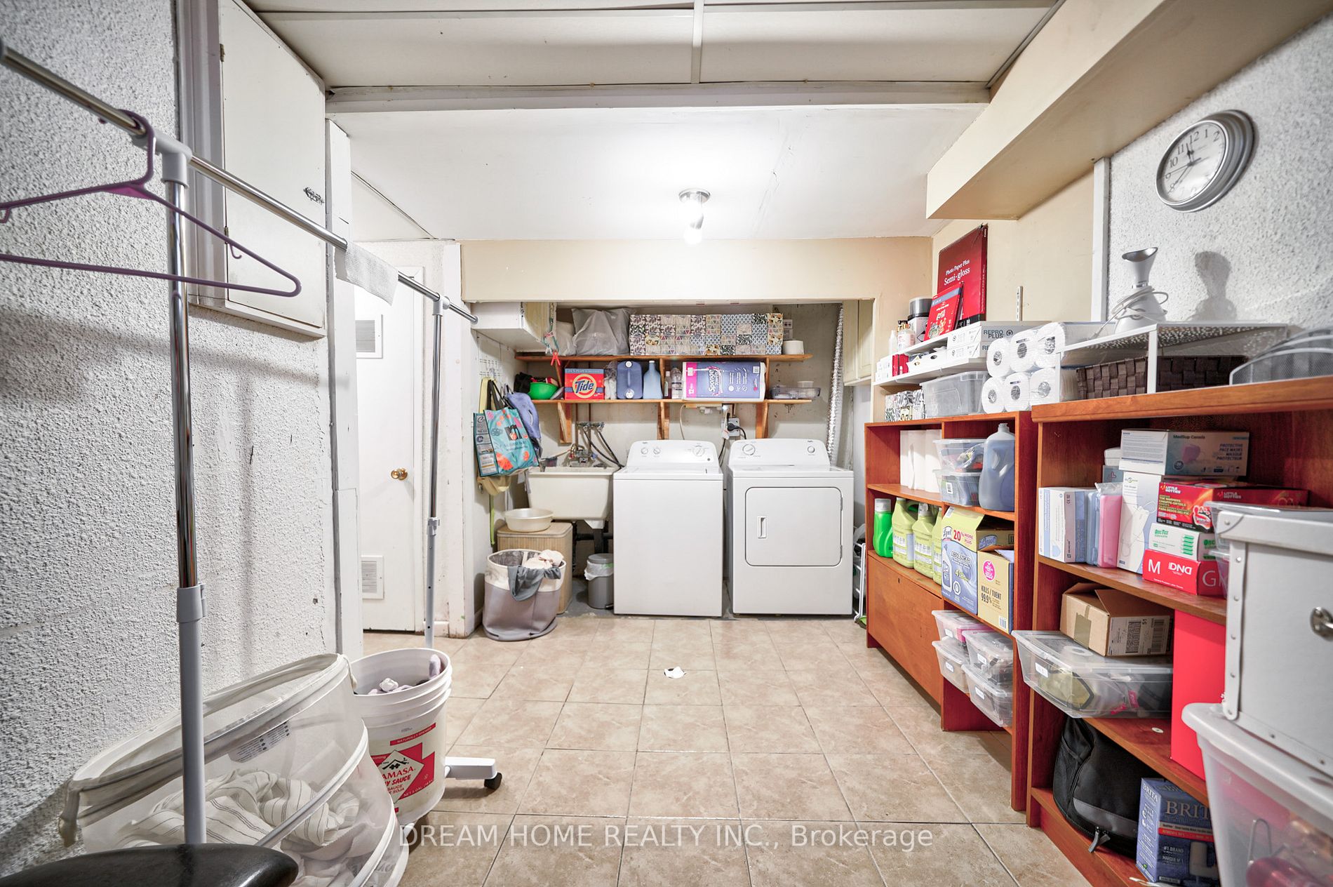 830 Stainton Dr, #3