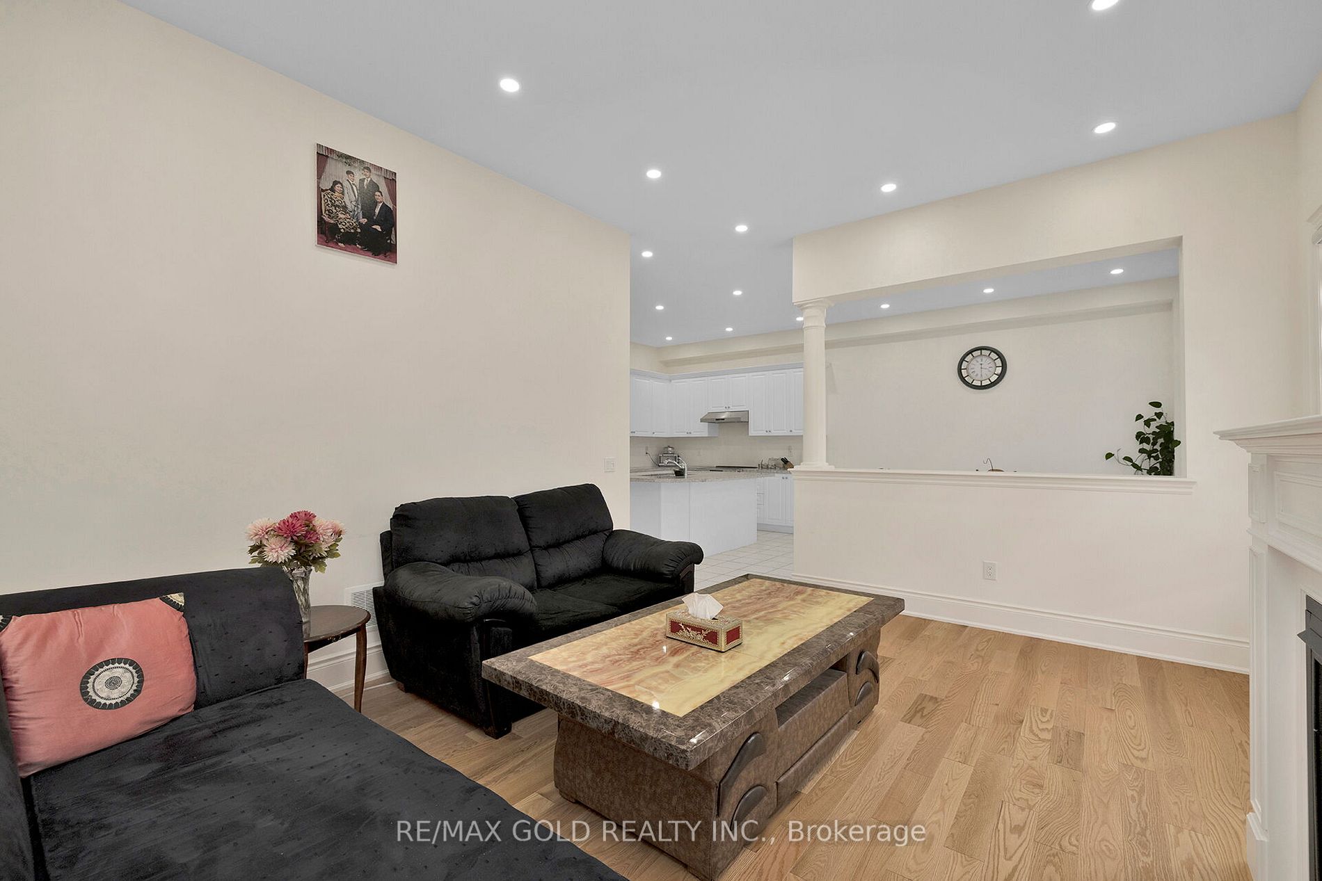 52 Elverton Cres