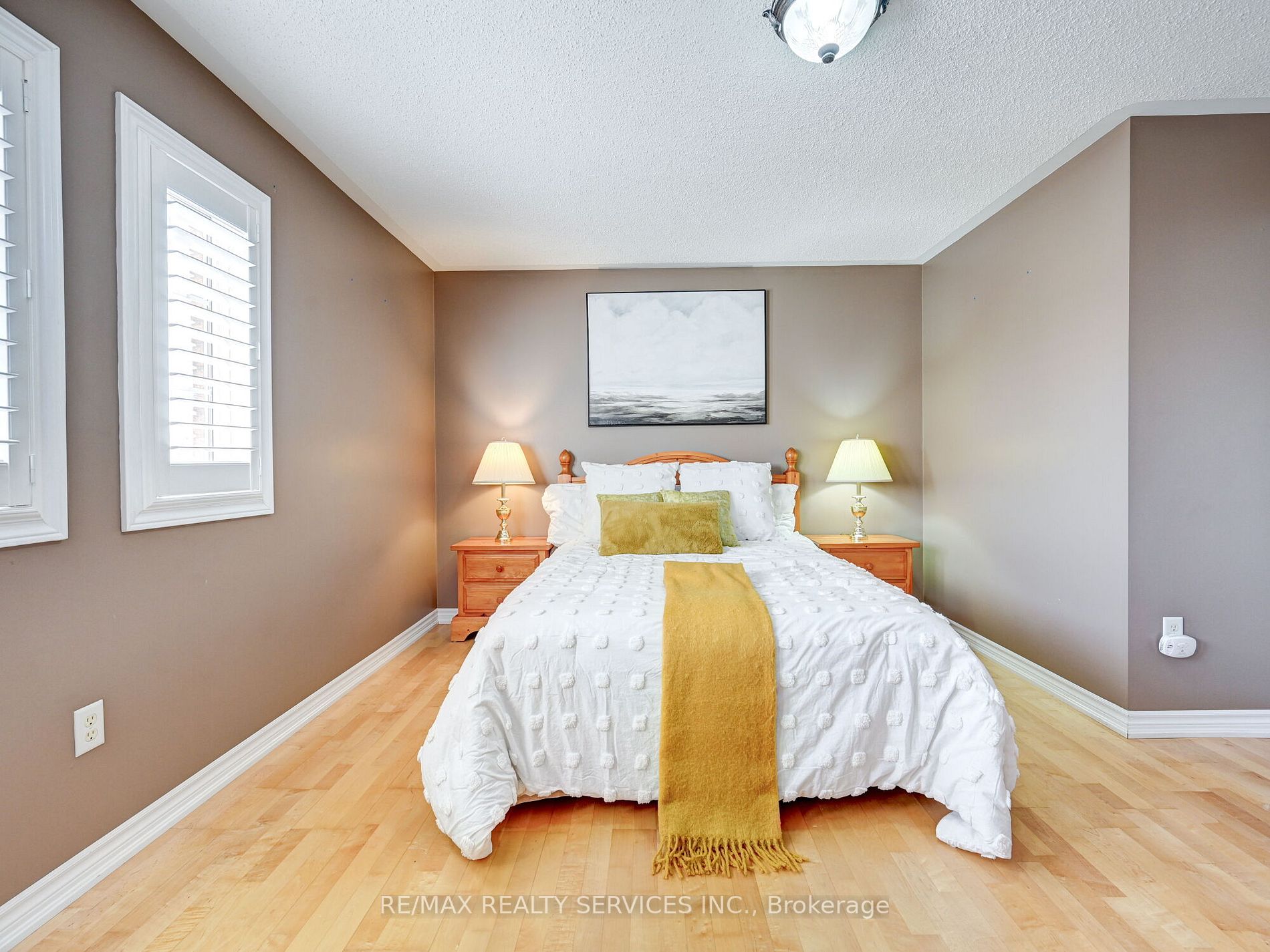9 Earl Grey Cres