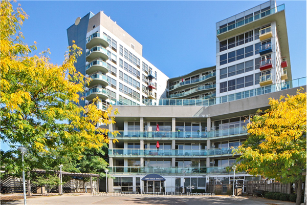 1600 Keele St, Toronto