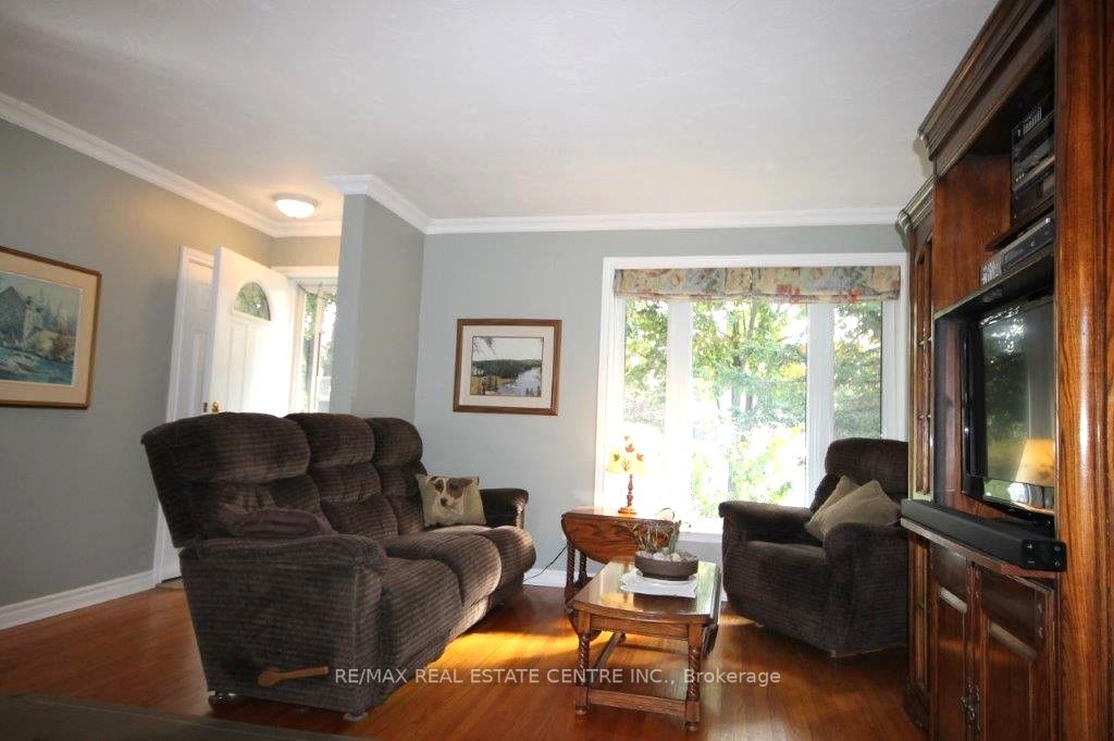 55 Mowbray Pl