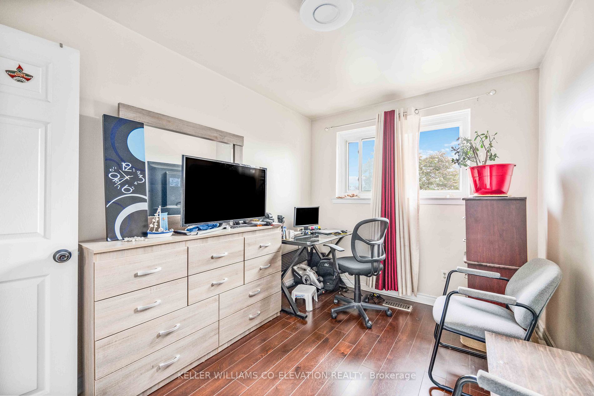 3073 Ireson Crt