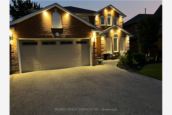 19 Burtree Dr