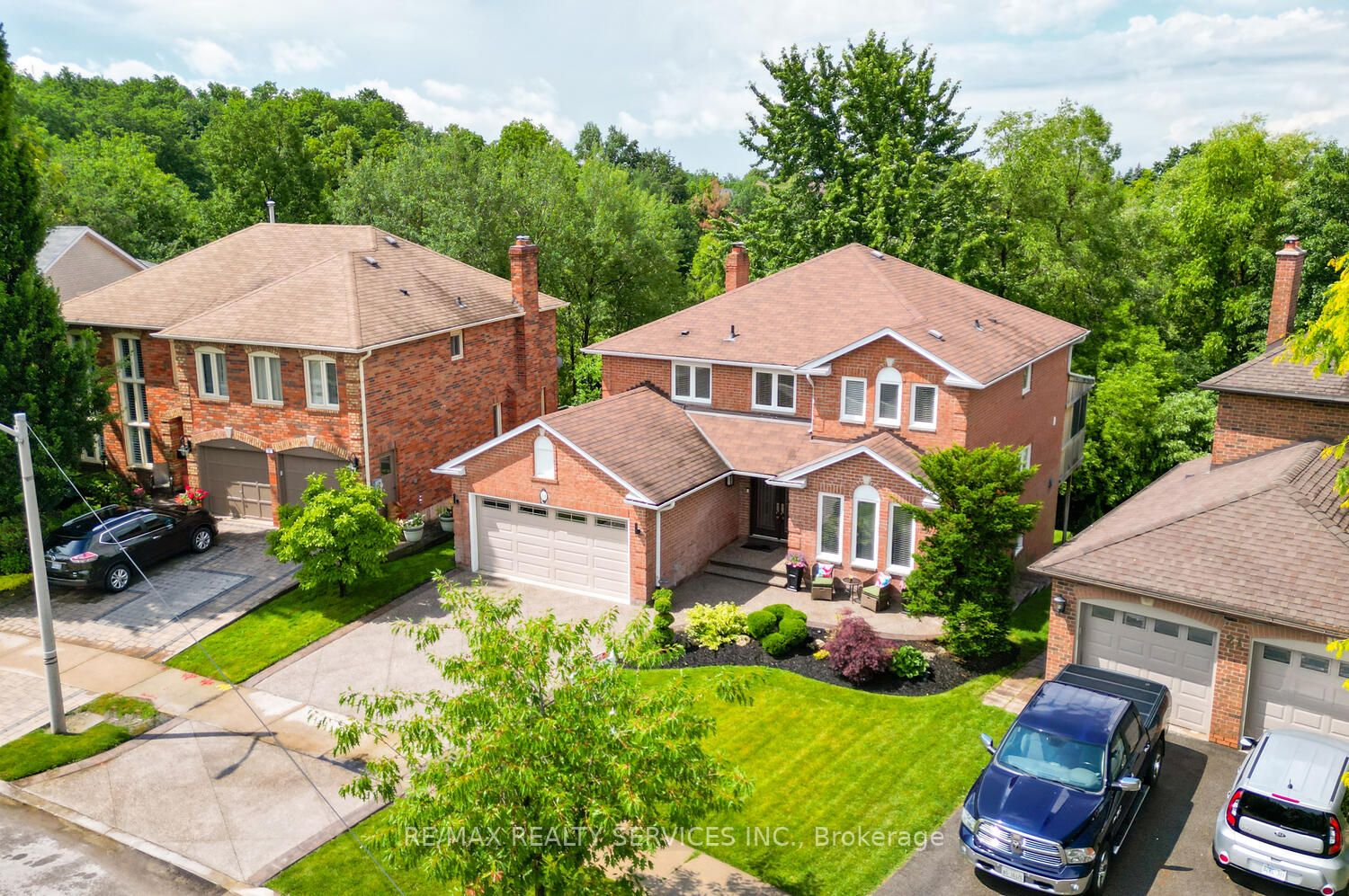 19 Burtree Dr