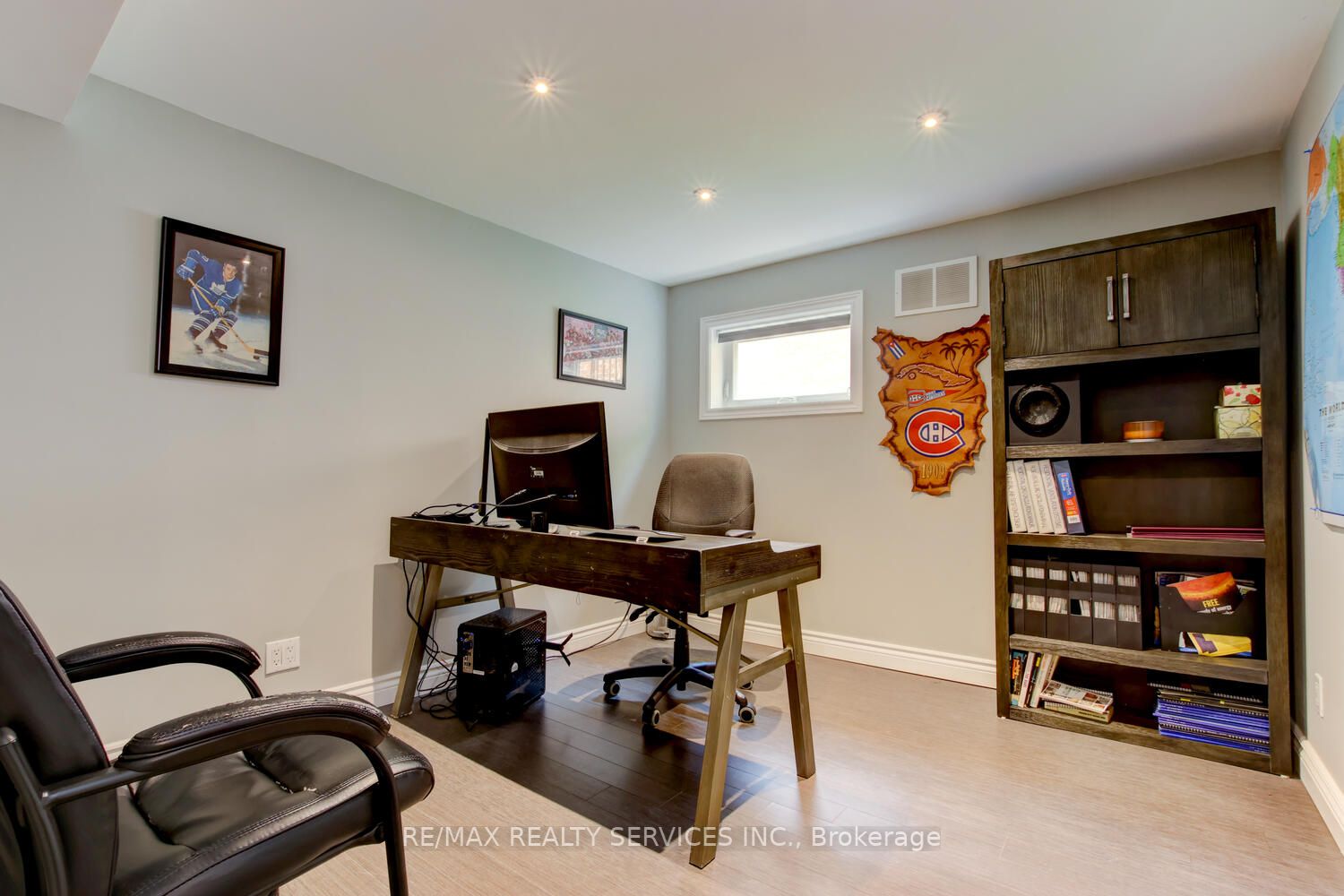 19 Burtree Dr