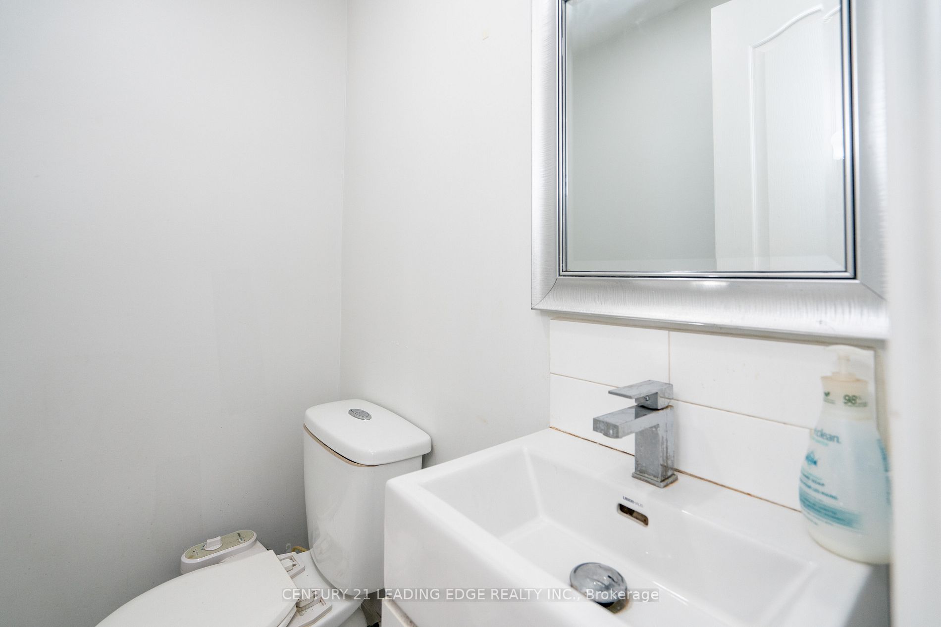119 Madoc Dr