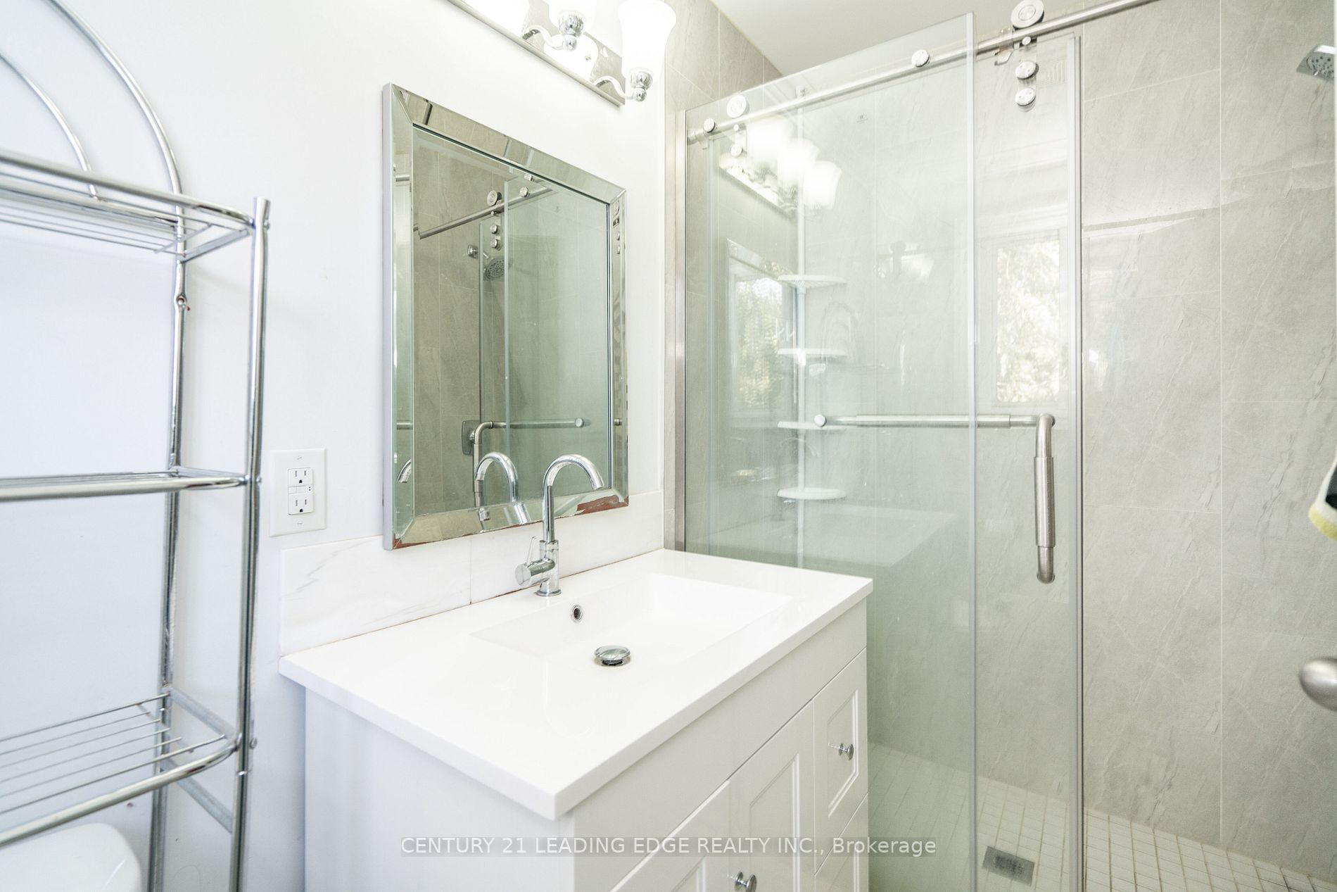 119 Madoc Dr
