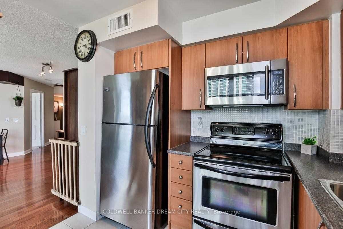 235 Sherway Gardens Rd, #1010